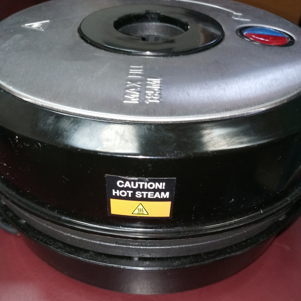 CHEFMAN  waffle maker